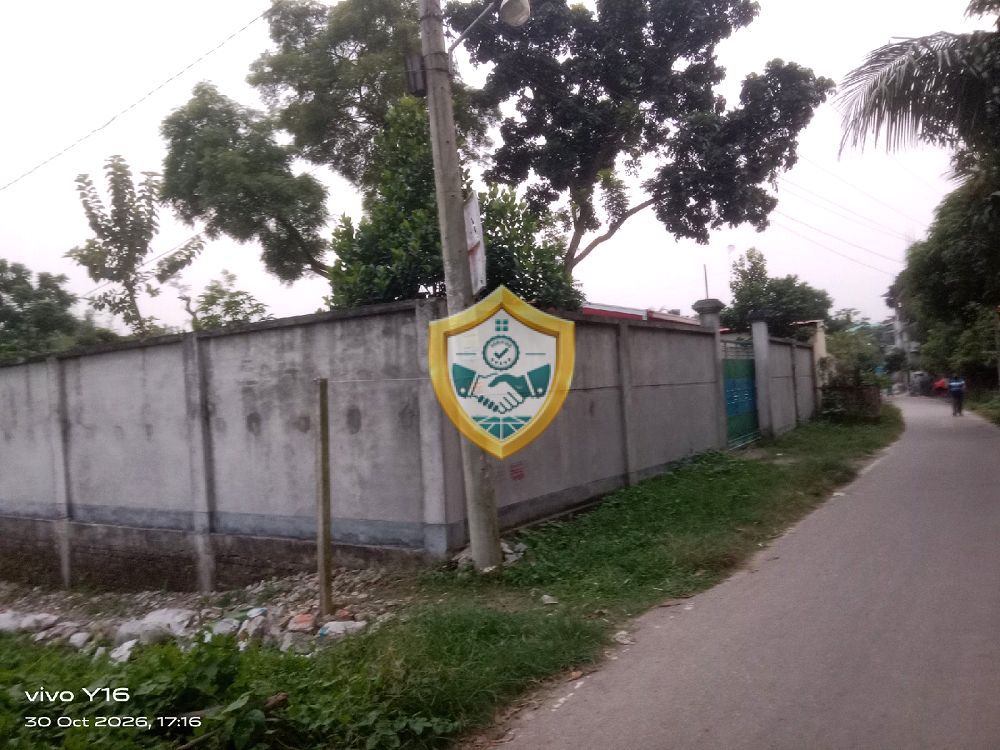 10 কাঠা জমি — গাছা